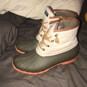 Sperry duck boots